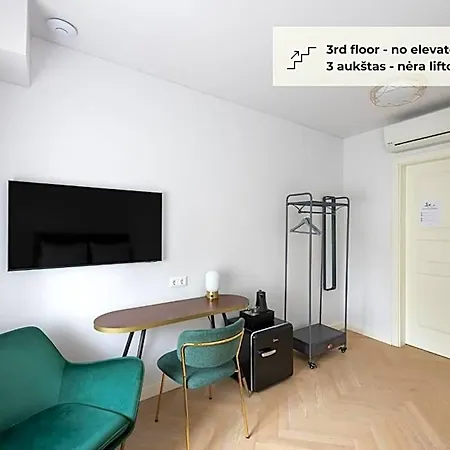 Grand Crown Aparthotel 3*