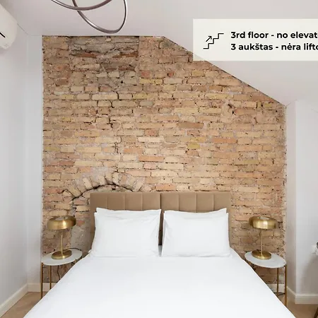 Grand Crown Aparthotel 4*