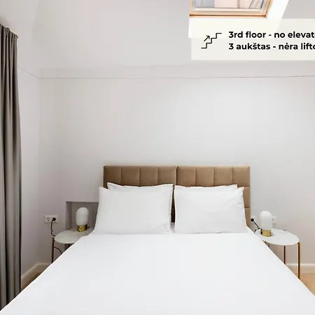 Grand Crown Aparthotel 4*